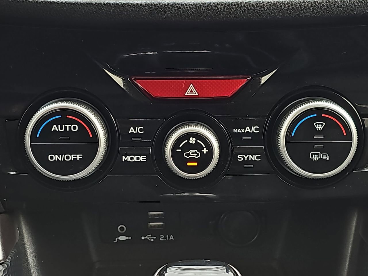 Used 2019 Subaru Forester Limited image 27