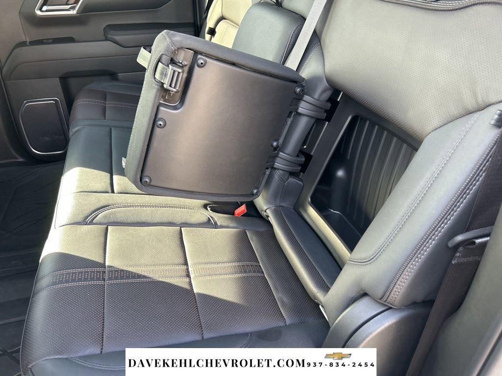 Used 2023 Chevrolet Silverado 1500 High Country w/ Technology Package image 24