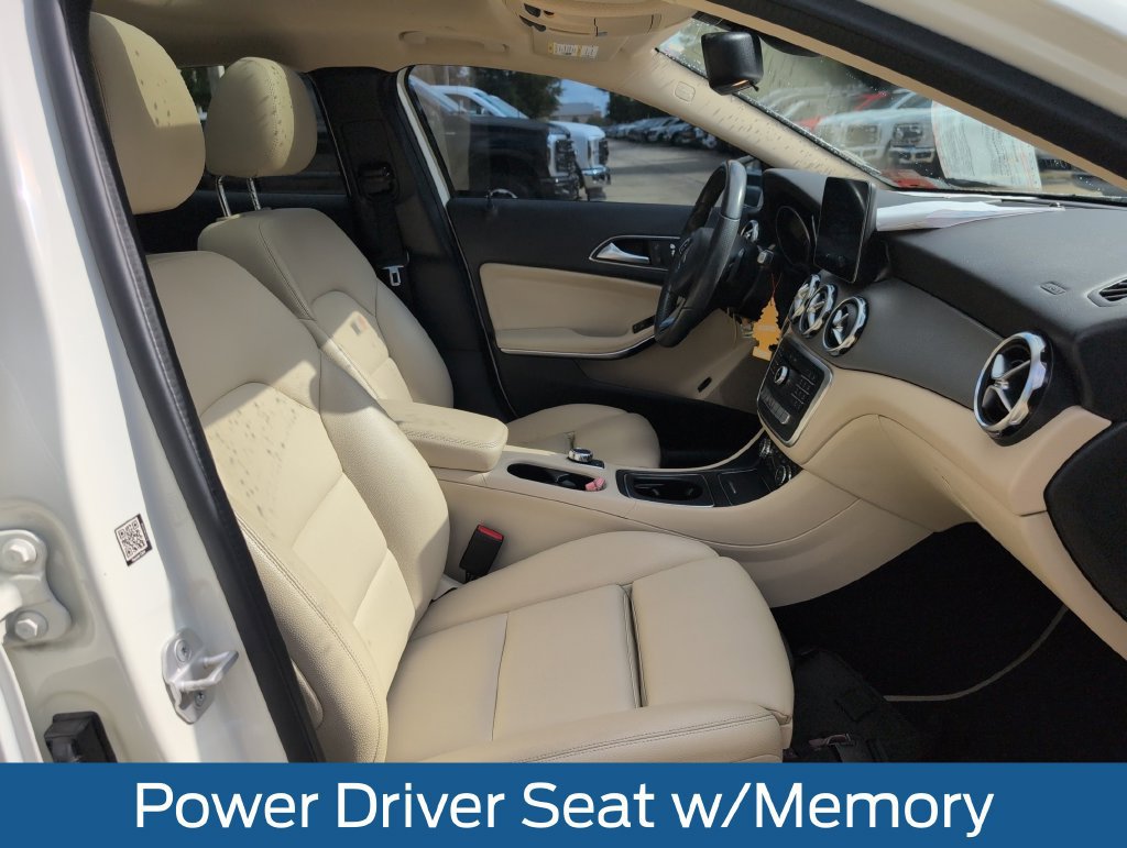 Used 2018 Mercedes-Benz GLA 250 image 15