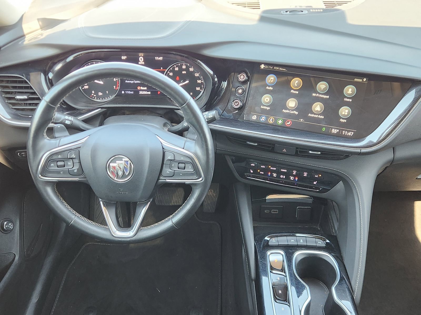 Used 2023 Buick Envision Essence image 31