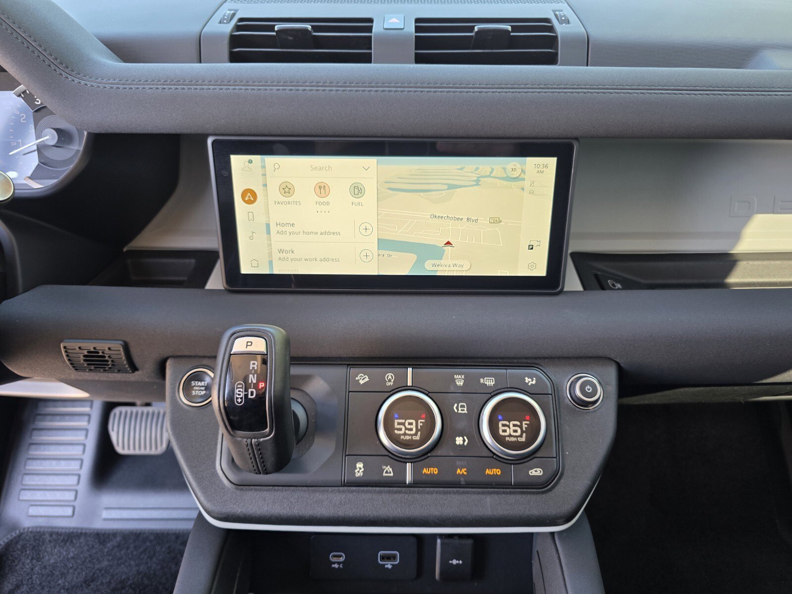 Used 2023 Land Rover Defender 110 image 21