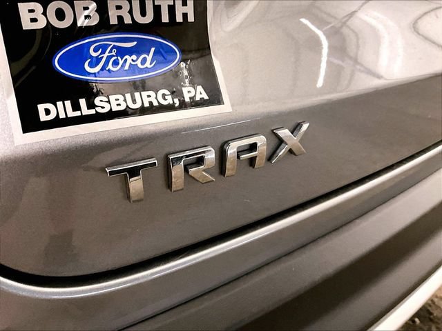 Used 2024 Chevrolet Trax LT w/ Driver Confidence Package FWD image 13