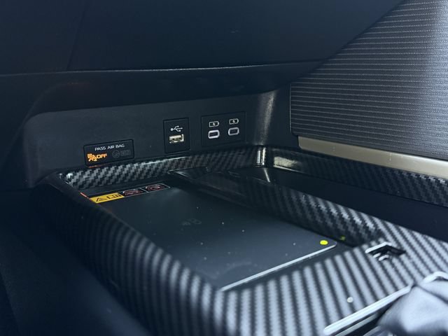 Used 2025 Toyota Camry SE w/ Convenience Package FWD image 20