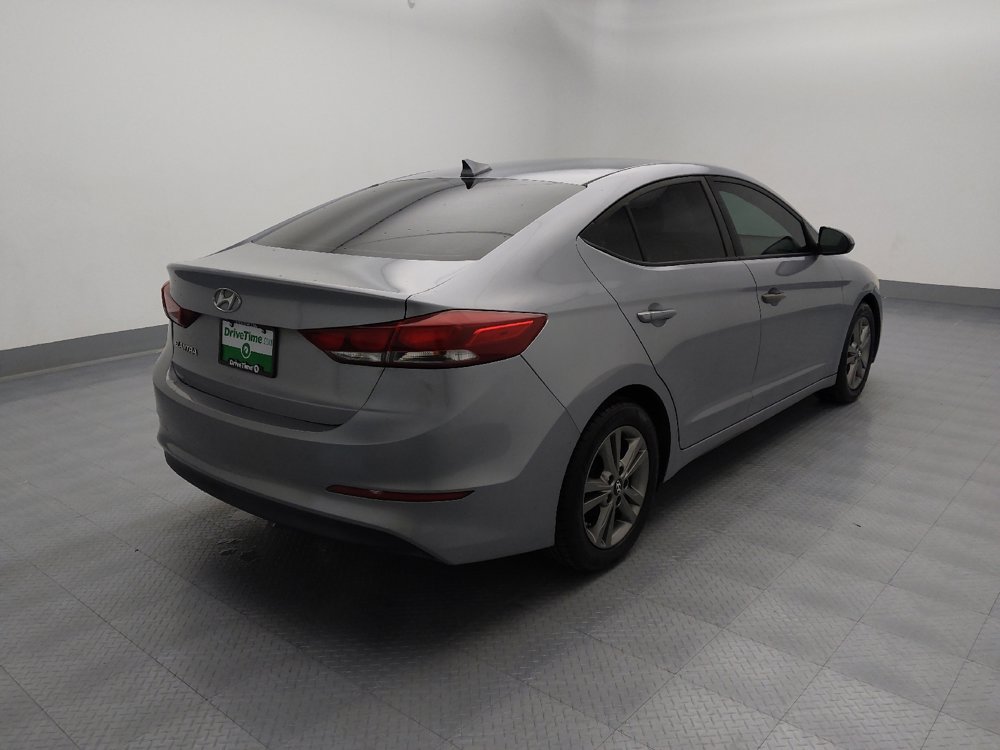Used 2017 Hyundai Elantra SE image 9