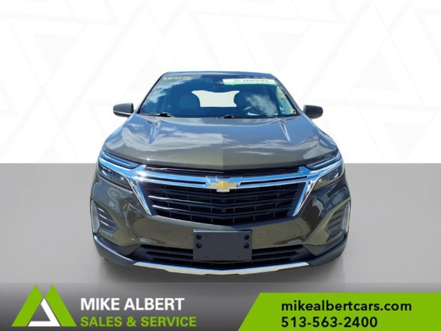 Used 2023 Chevrolet Equinox LT w/ LPO, Floor Liner Package FWD image 2