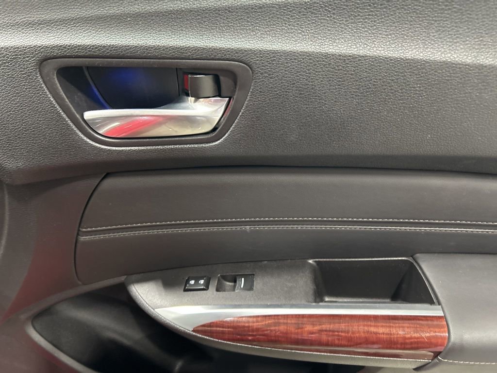 Used 2017 Acura TLX V6 image 23