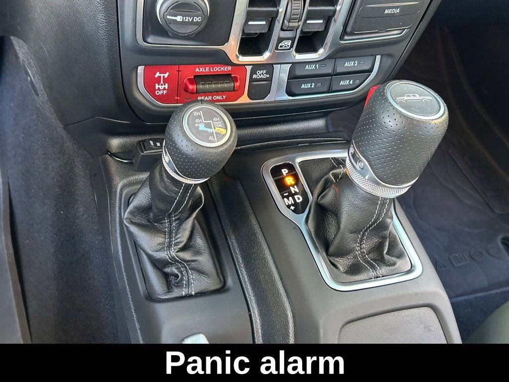 Used 2025 Jeep Gladiator Mojave image 25