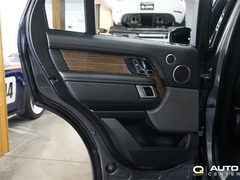 Used 2019 Land Rover Range Rover HSE AWD/4WD image 31
