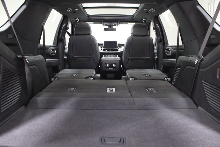 Used 2022 GMC Yukon SLT w/ SLT Premium Package image 15