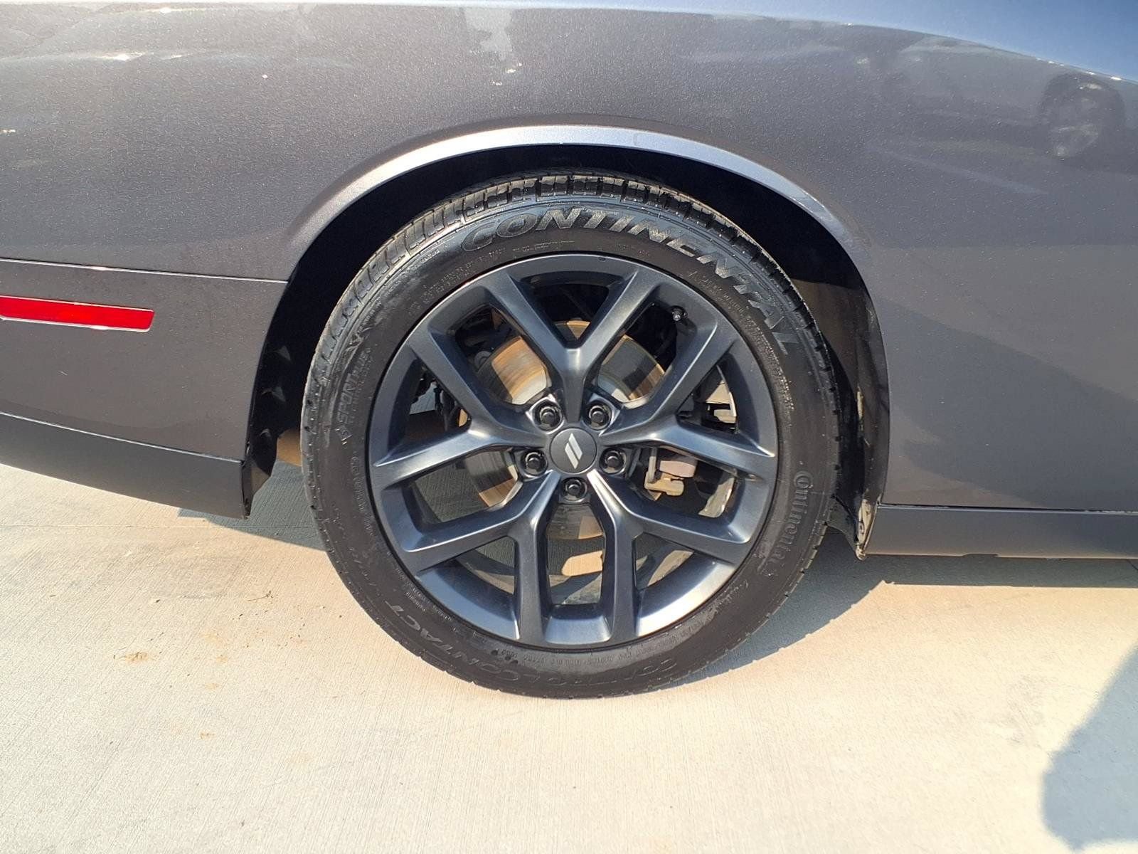 Used 2019 Dodge Challenger R/T w/ Blacktop Package RWD image 9