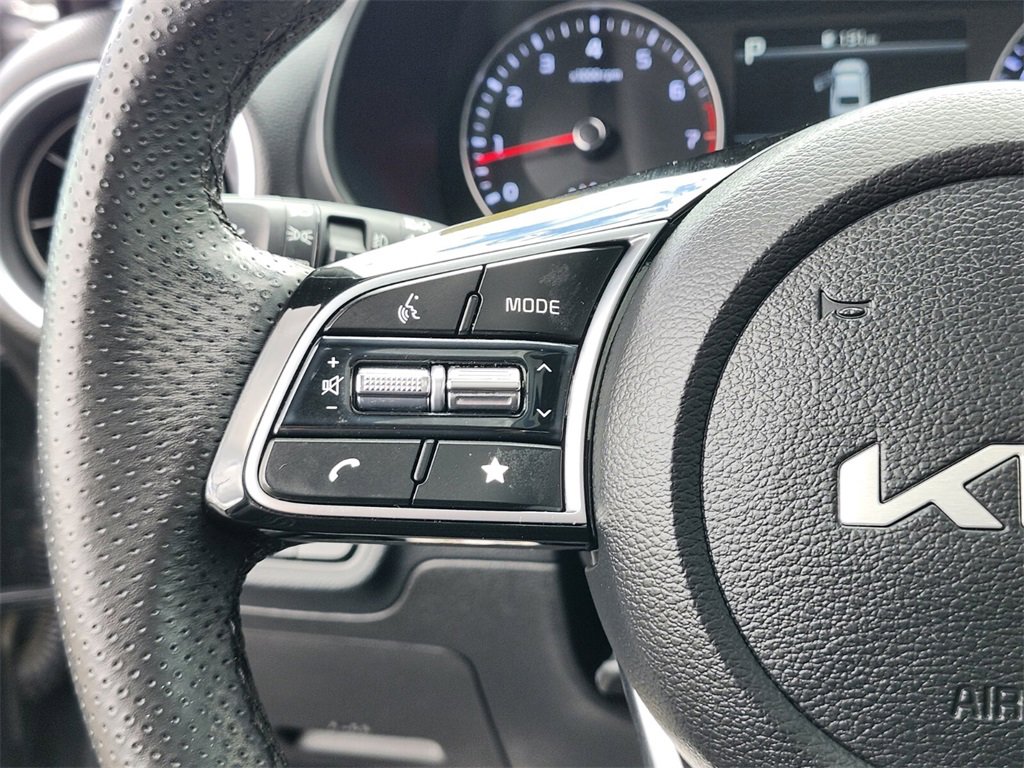 Used 2023 Kia Forte GT-Line w/ GT-Line Premium Package image 27