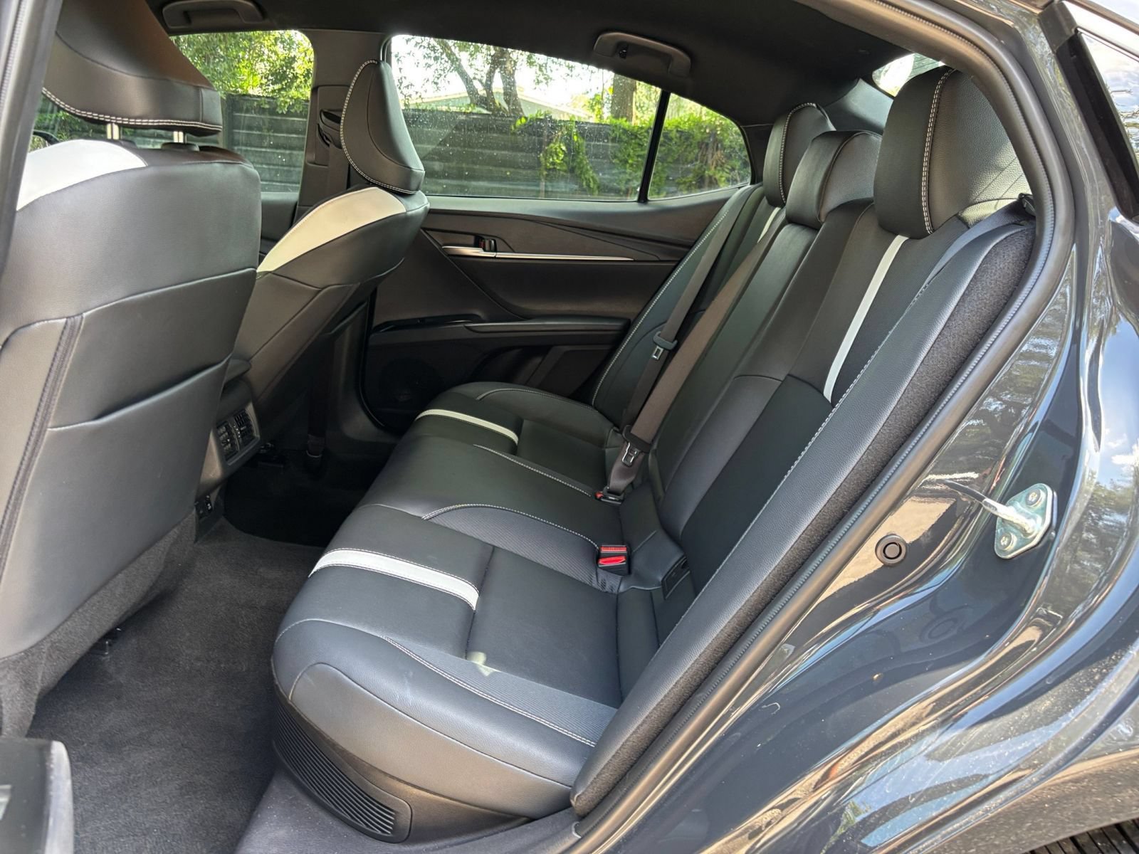 Used 2026 Toyota Camry SE FWD image 24