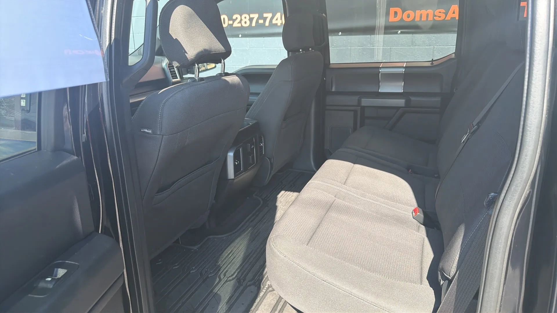 Used 2016 Ford F150 XLT w/ Equipment Group 302A Luxury image 17