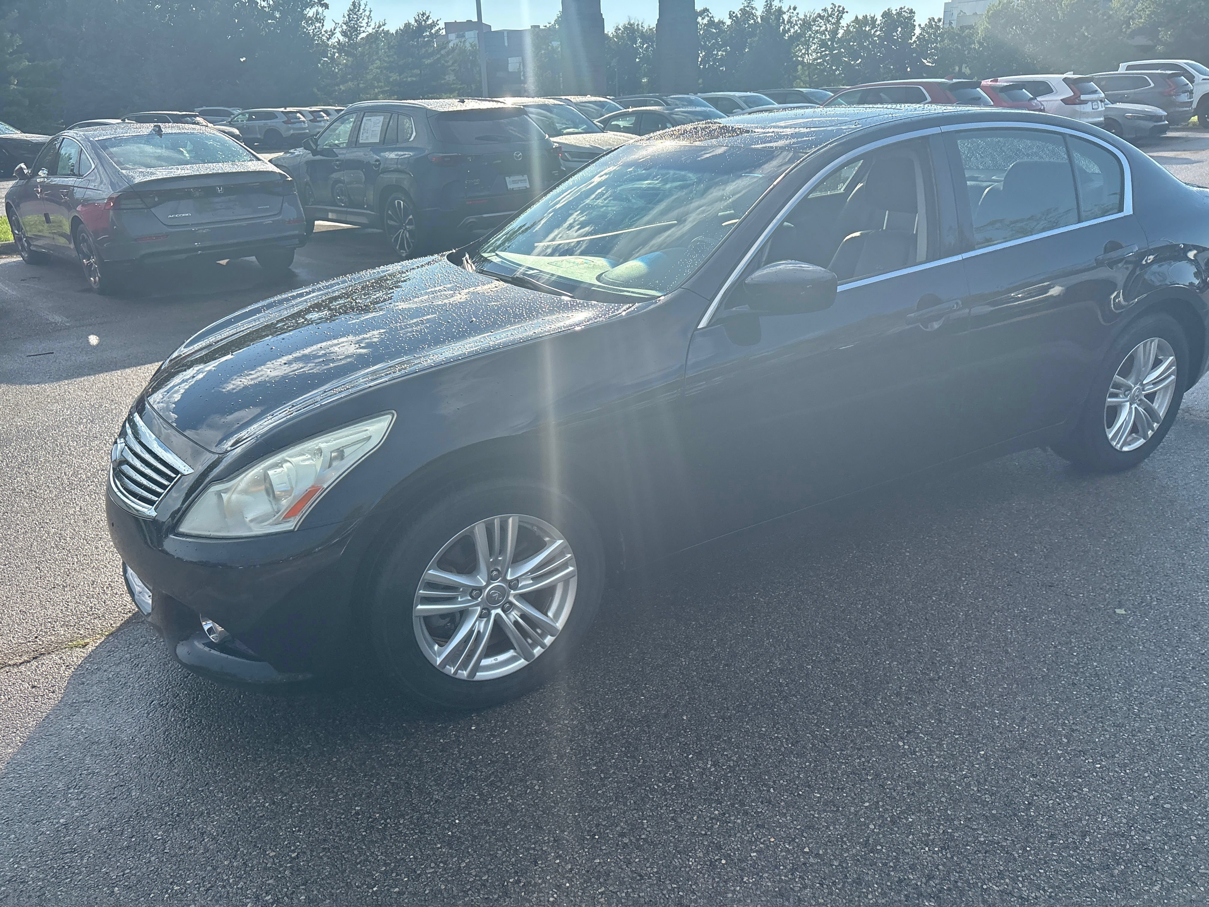Used 2013 INFINITI G37 x Sedan w/ Premium Pkg AWD/4WD image 12