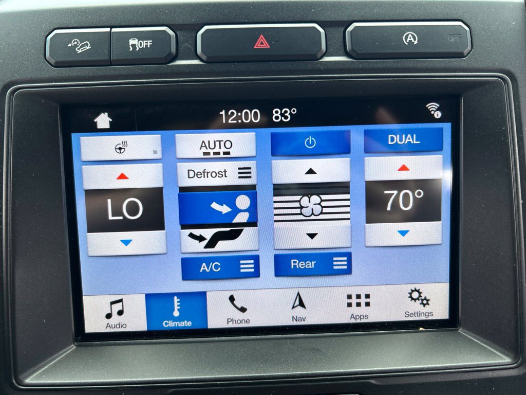Used 2019 Ford Expedition Max XLT w/ Equipment Group 202A AWD/4WD image 27