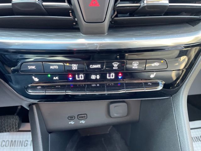 Used 2024 Buick Encore GX Avenir w/ Avenir Convenience Package image 23