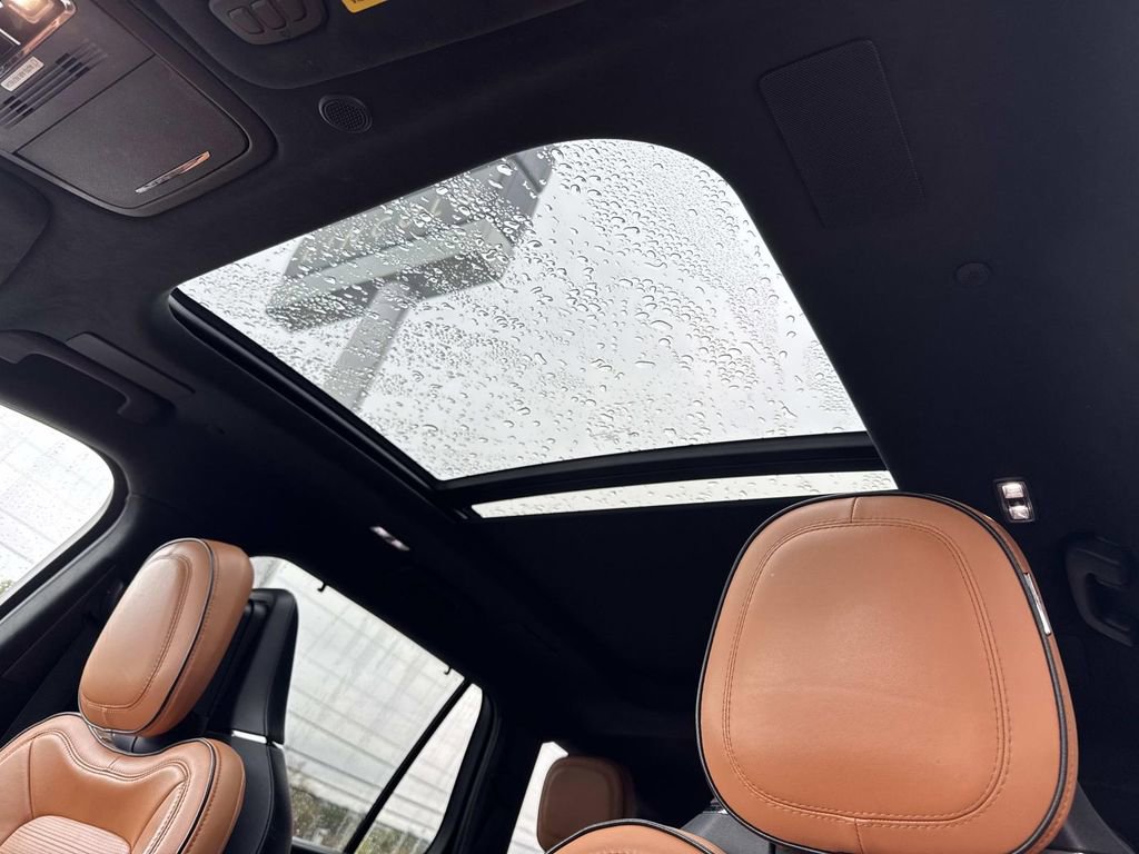 Used 2022 Lincoln Aviator Black Label w/ Dynamic Handling Package image 35