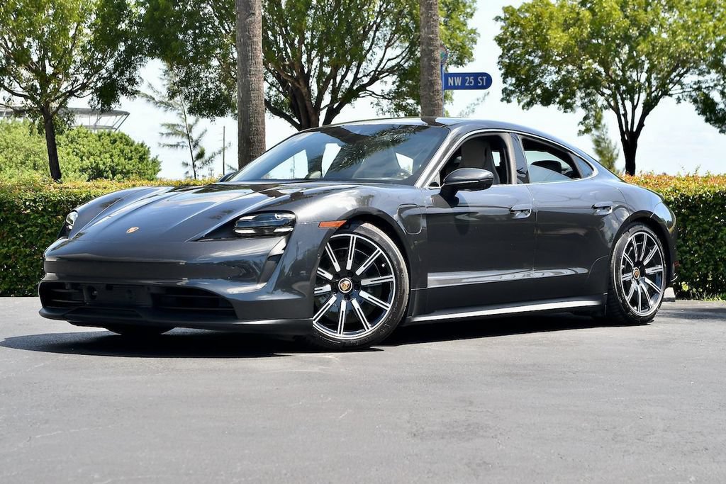 Used 2020 Porsche Taycan 4S AWD/4WD image 22