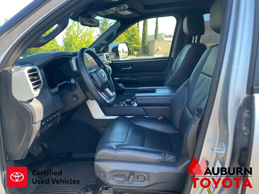 Used 2024 Toyota Sequoia Platinum AWD/4WD image 37