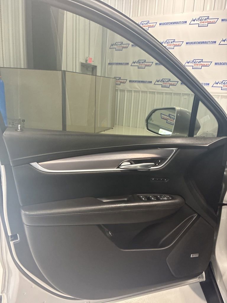 Used 2019 Cadillac XT5 Luxury FWD image 26