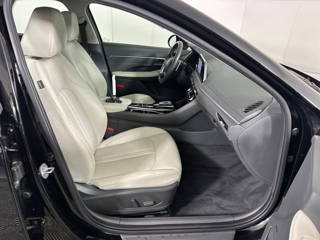 Used 2023 Hyundai Sonata Limited w/ Preferred Accessory Package image 28
