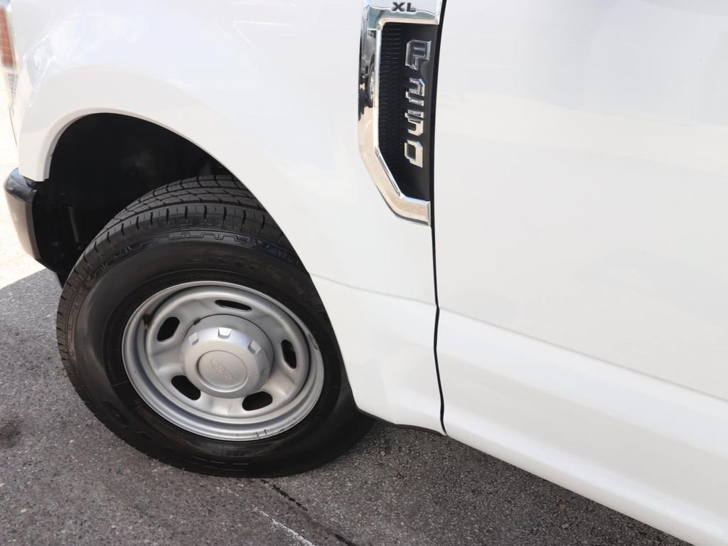 Certified 2022 Ford F250 XL RWD image 3
