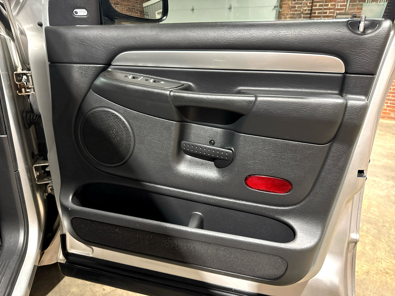 Used 2005 Dodge Ram 1500 Truck 2WD Quad Cab image 59