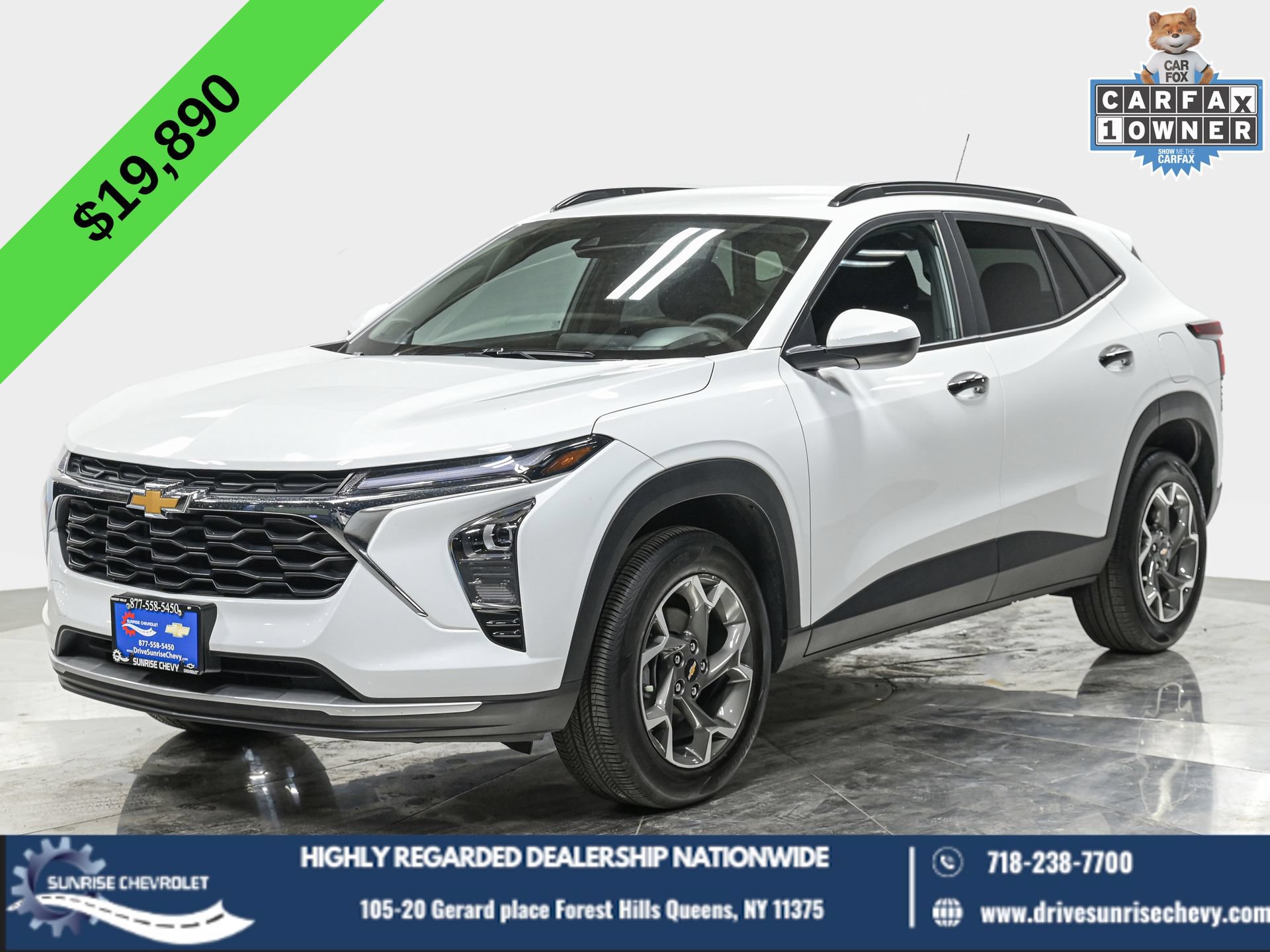 Used 2025 Chevrolet Trax LT w/ Driver Confidence Package FWD image 1