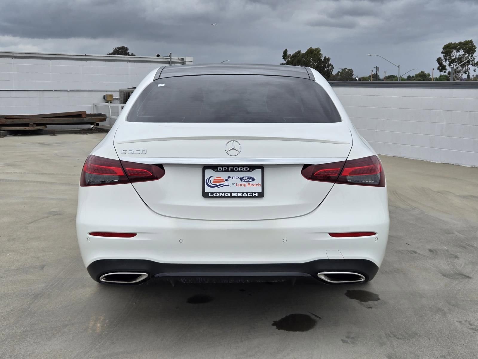Used 2022 Mercedes-Benz E 350 Sedan image 5