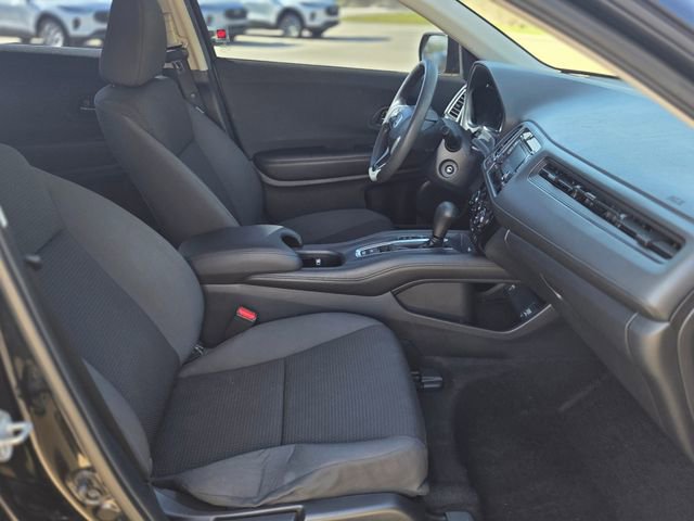 Used 2021 Honda HR-V LX image 16