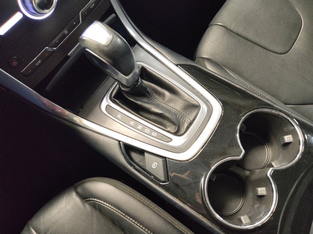 Used 2017 Ford Edge Titanium w/ Technology Package image 26