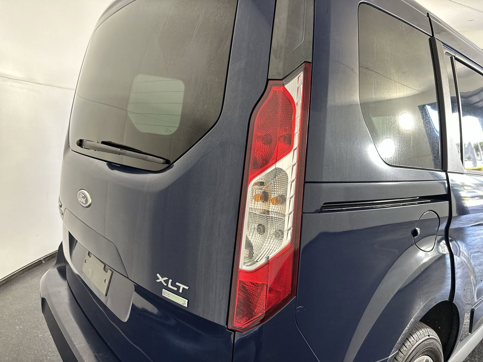 Used 2016 Ford Transit Connect XLT image 30