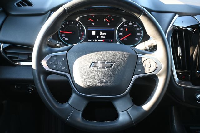Used 2023 Chevrolet Traverse RS image 14