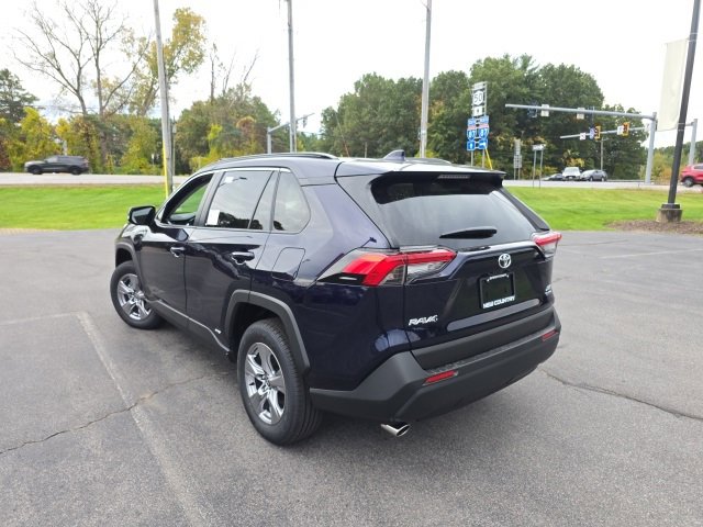 New 2025 Toyota RAV4 XLE image 5