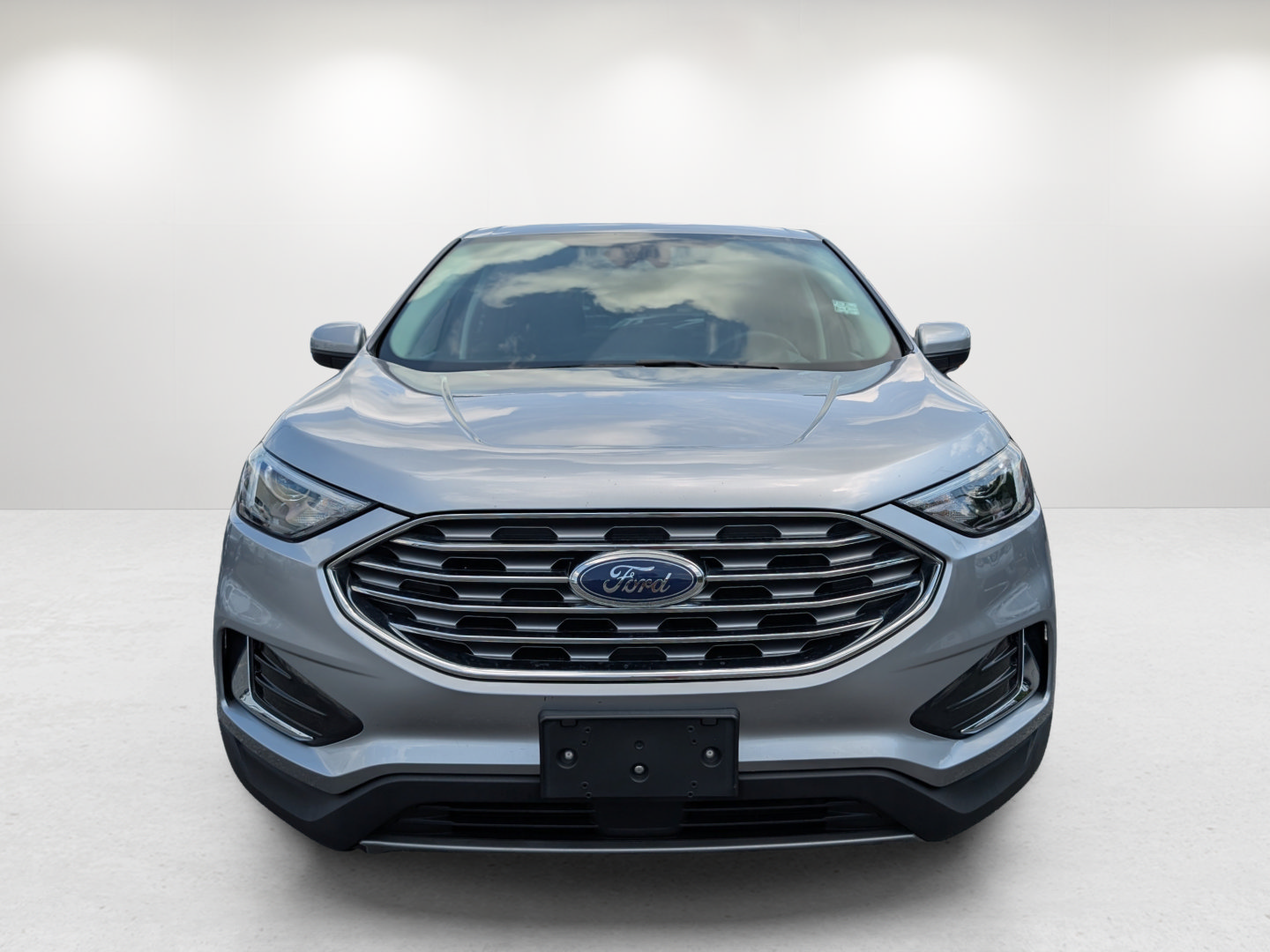 Used 2022 Ford Edge SEL AWD/4WD image 2