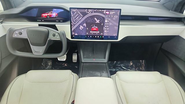 Used 2022 Tesla Model X Plaid image 20