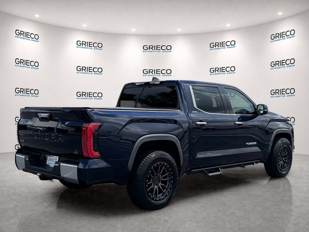 Used 2024 Toyota Tundra Limited AWD/4WD image 7