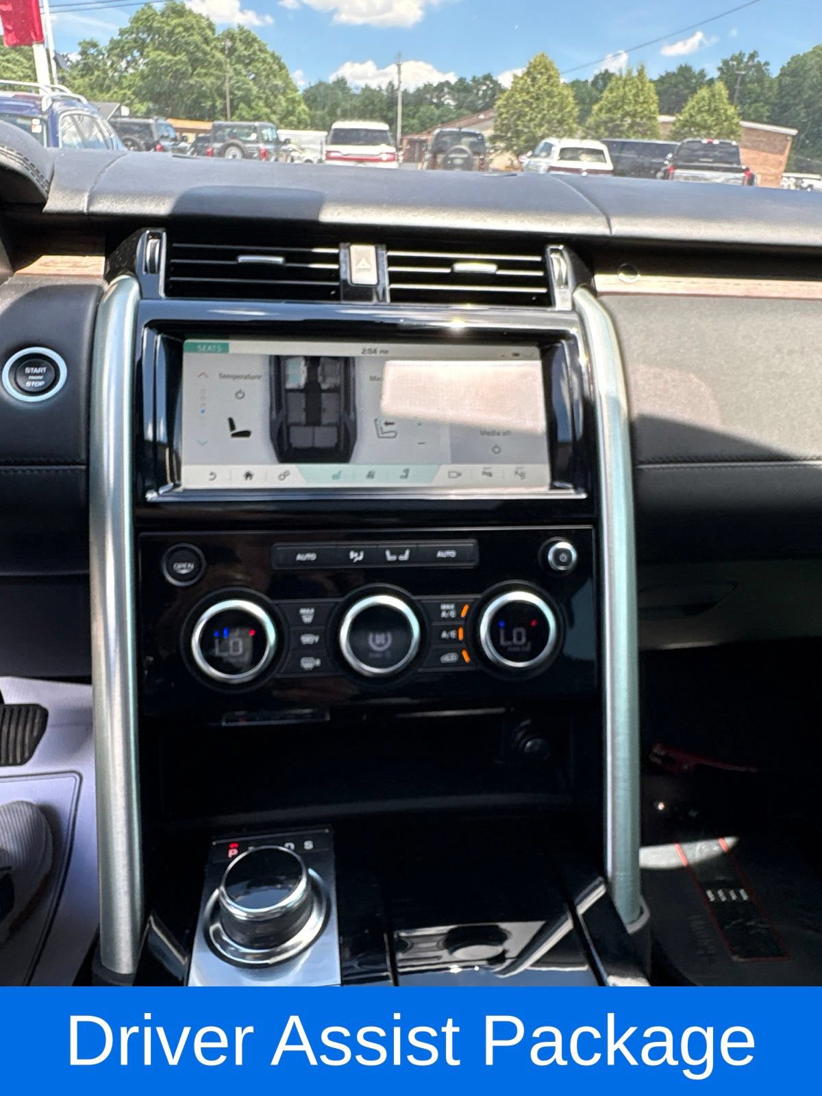 Used 2019 Land Rover Discovery HSE Luxury AWD/4WD image 30