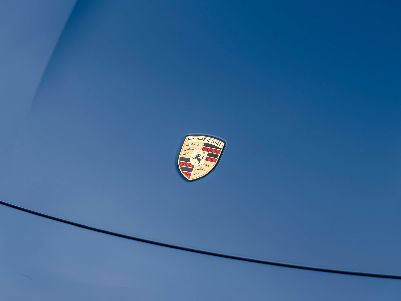 Certified 2025 Porsche Taycan RWD image 17