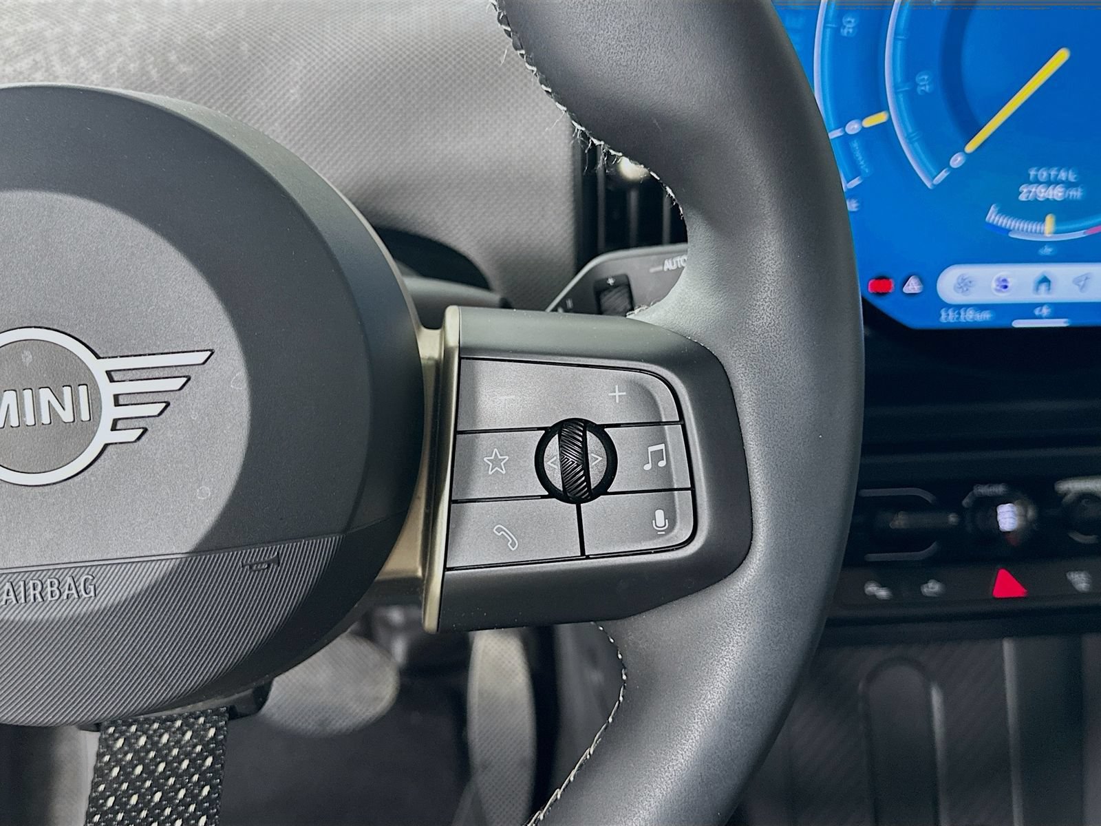 Used 2025 MINI Cooper S FWD image 19