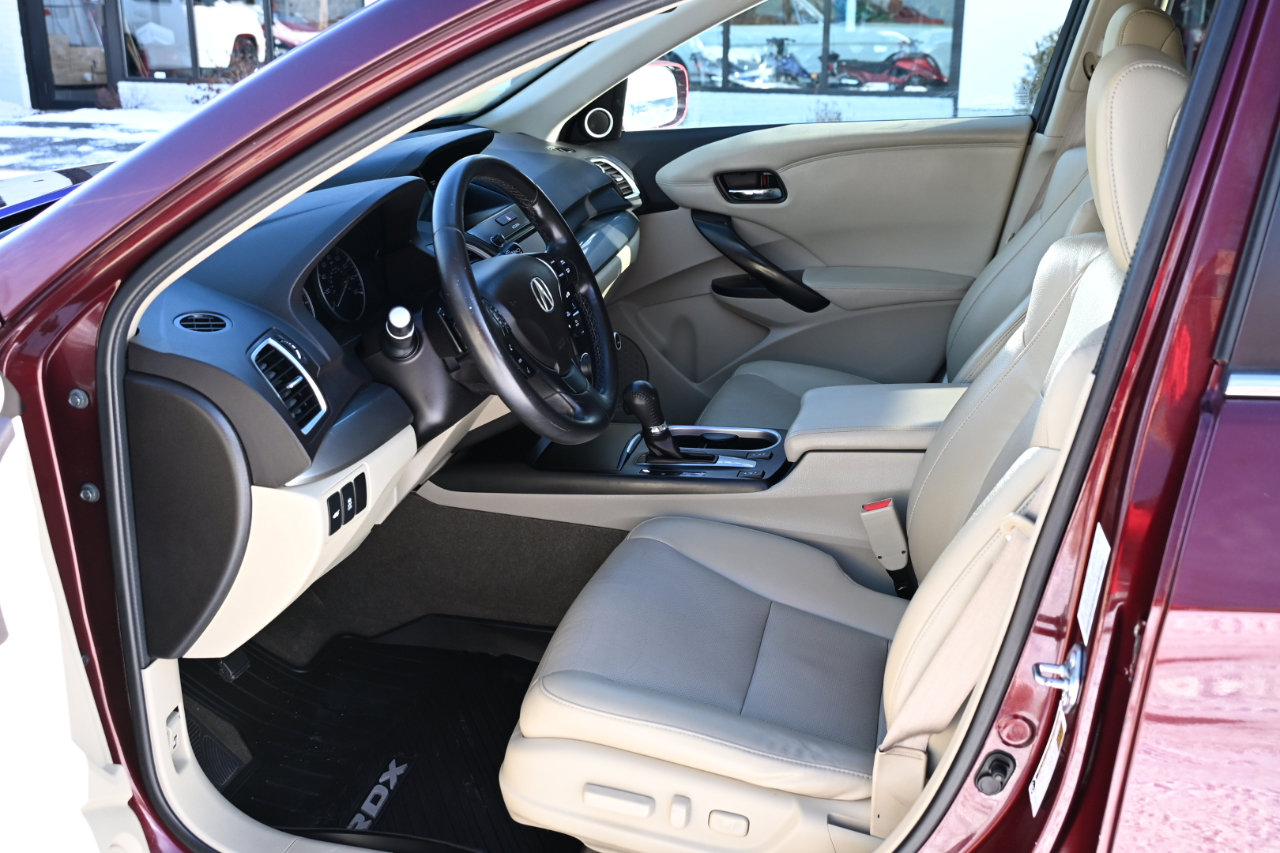 Used 2016 Acura RDX AWD w/ Technology Package image 12
