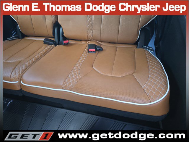 Used 2024 Chrysler Pacifica Pinnacle image 28