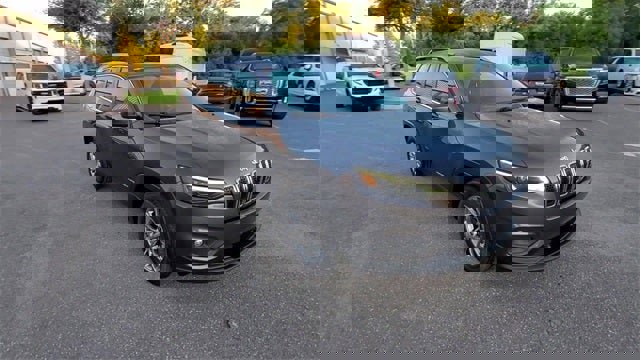 Used 2021 Jeep Cherokee Latitude Lux w/ Comfort/Convenience Group image 47