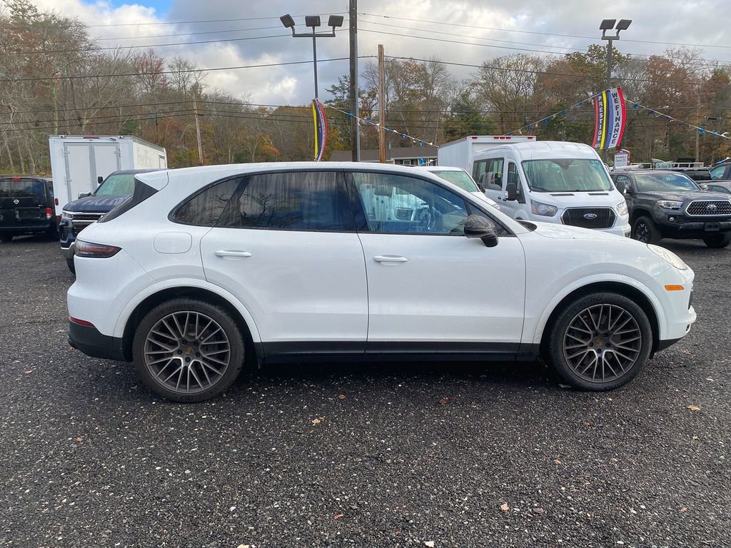 Used 2020 Porsche Cayenne S image 4