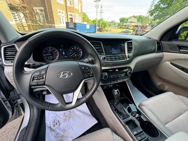 Used 2017 Hyundai Tucson Sport FWD image 19