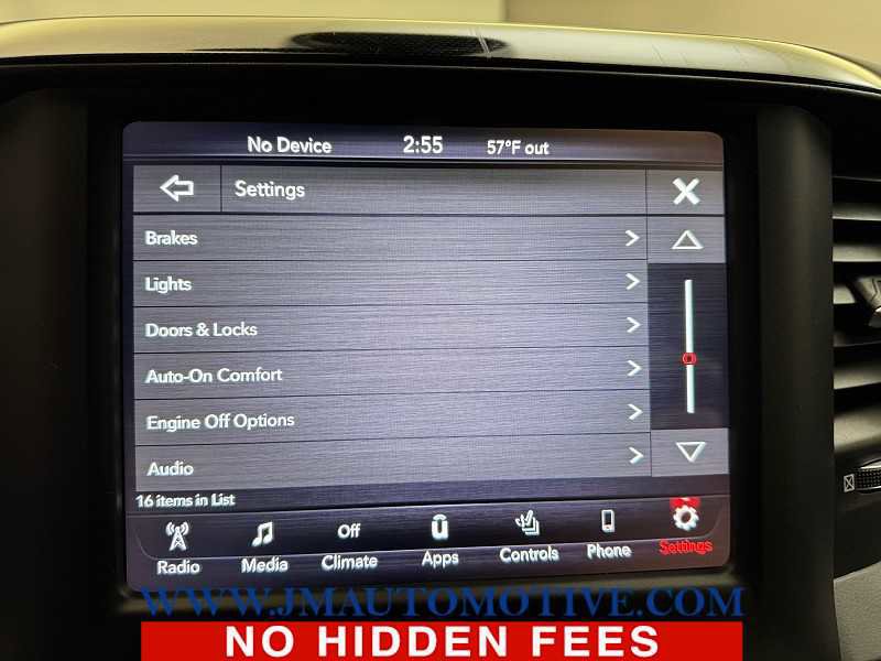 Used 2020 RAM 1500 Laramie w/ Sport Appearance Package image 33