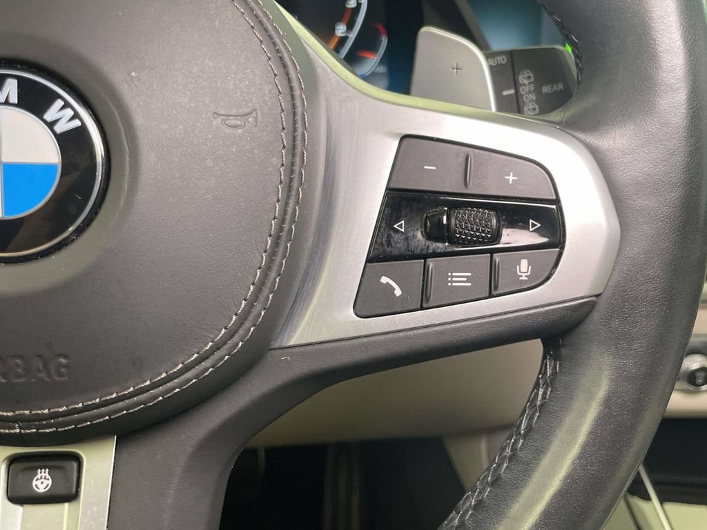 Used 2021 BMW X5 M50i w/ Parking Assistance Package AWD/4WD image 37