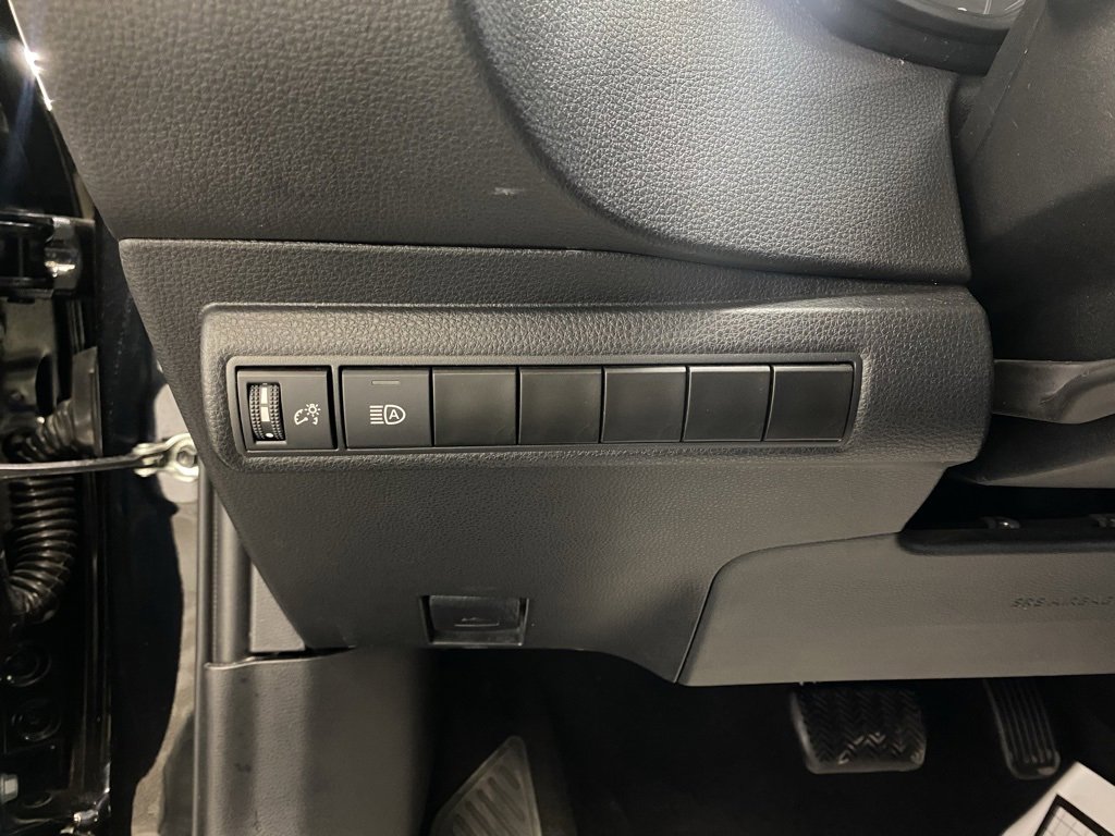 Used 2024 Toyota Corolla LE image 24