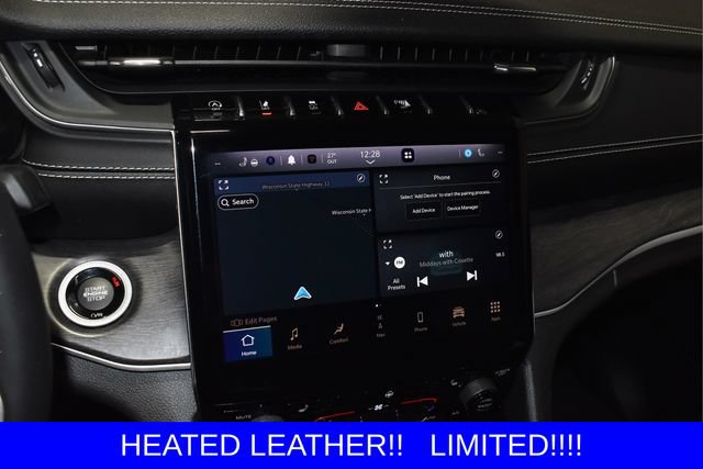 Used 2023 Jeep Grand Cherokee Limited AWD/4WD image 15