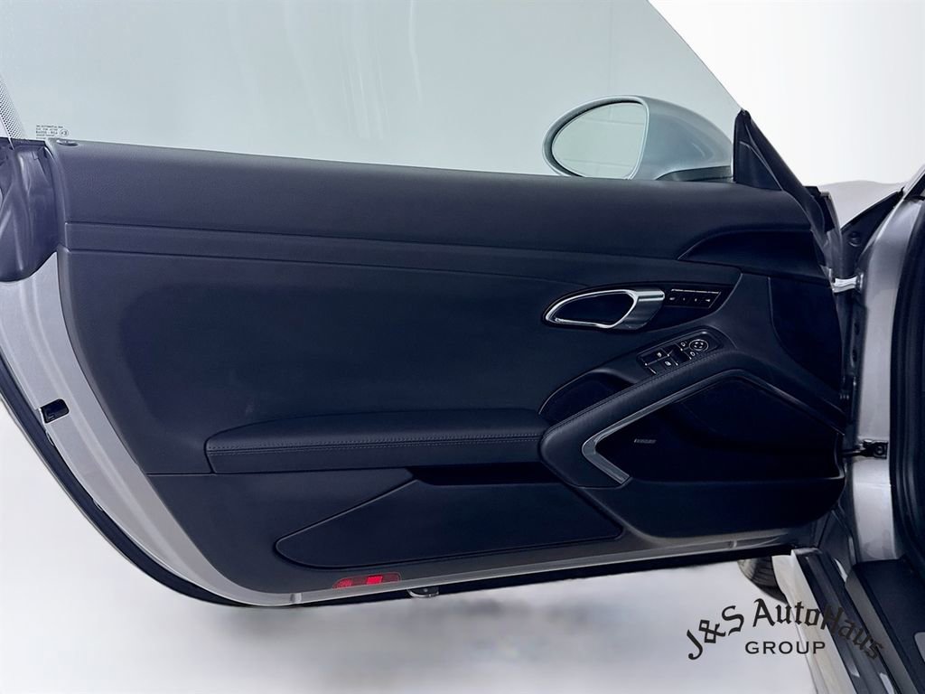 Used 2018 Porsche 718 Cayman S image 20